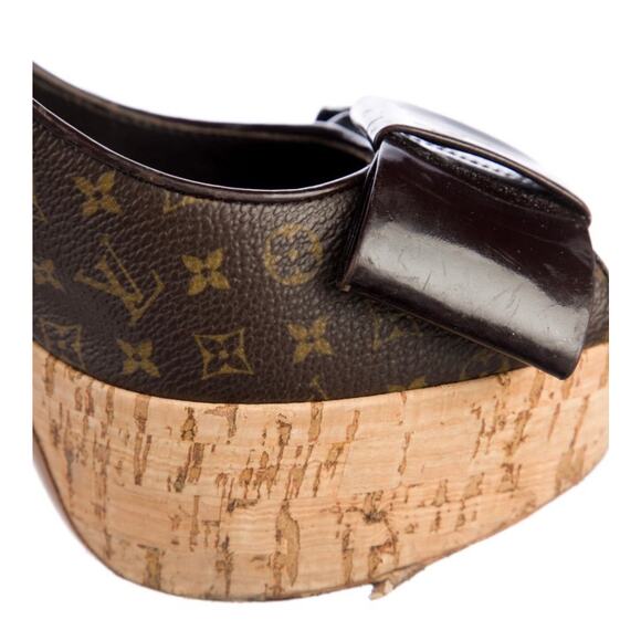 7  Louis Vuitton LV Monogram Bow Accents Peep Toe Pumps - Picture 5 of 6